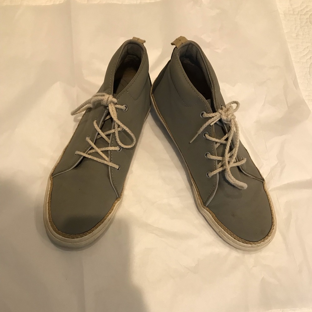 Boys high top shoes Zara Sz 38/39